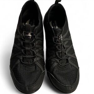 Skechers Paradise Women Active Arch Fit Black Walk Sneaker Casual Loafer size 6